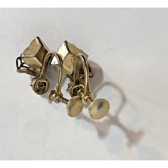 Vintage Filigree Leaf Earrings, Gold Tone Screwback Black Glass White Rhinestone - Picture 5 of 6